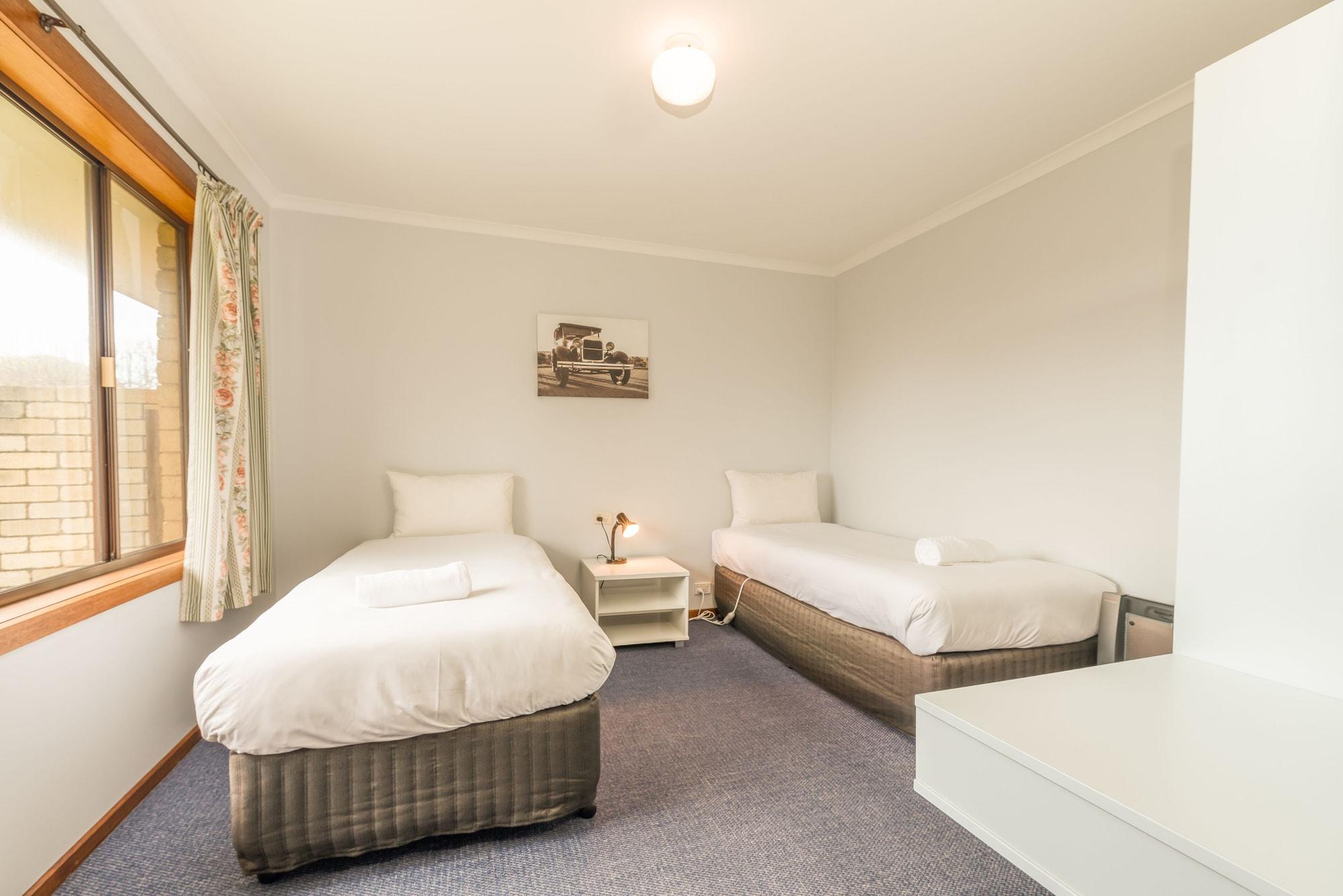 Seasonal South Motel & Function Centre アルバーストン エクステリア 写真