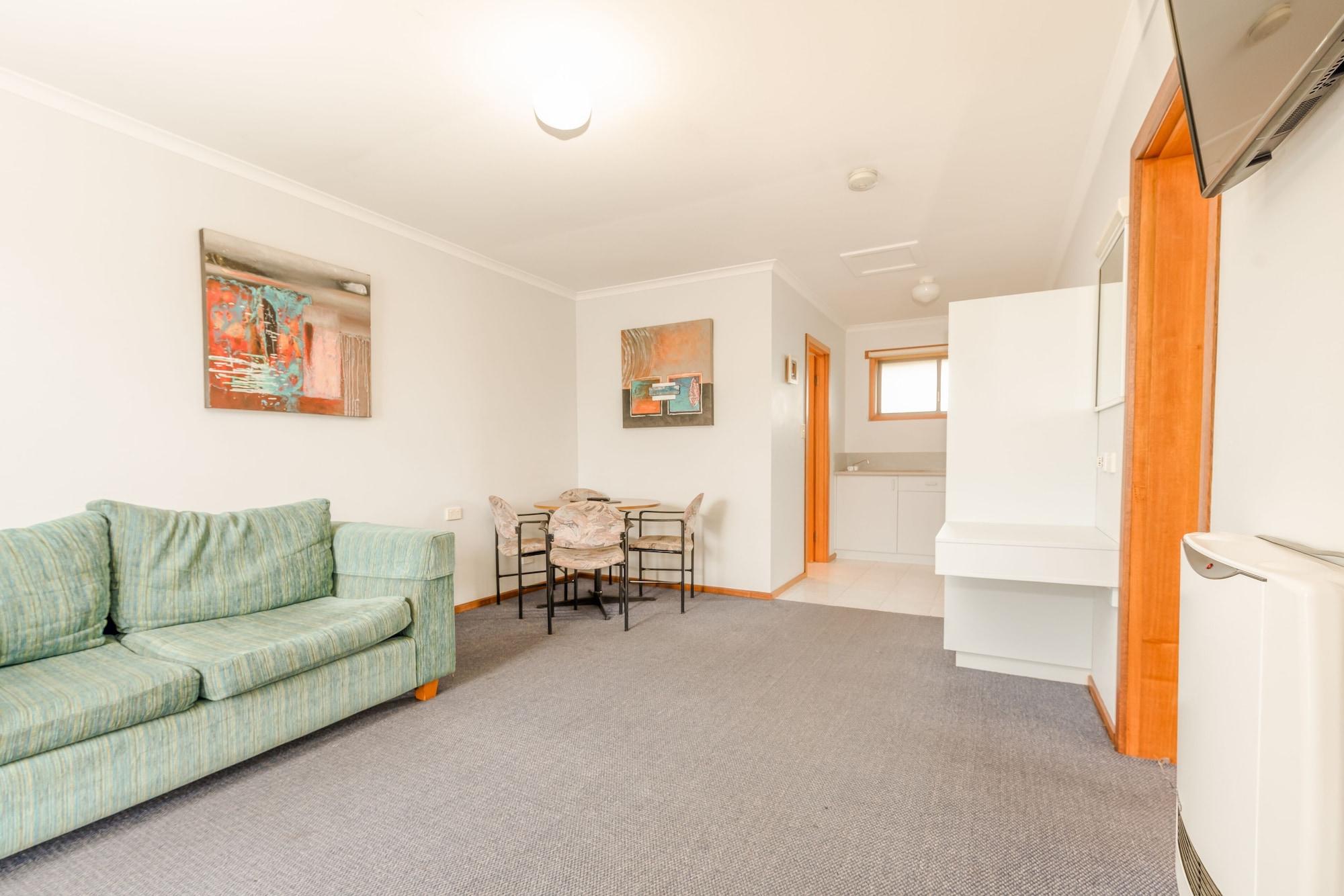 Seasonal South Motel & Function Centre アルバーストン エクステリア 写真