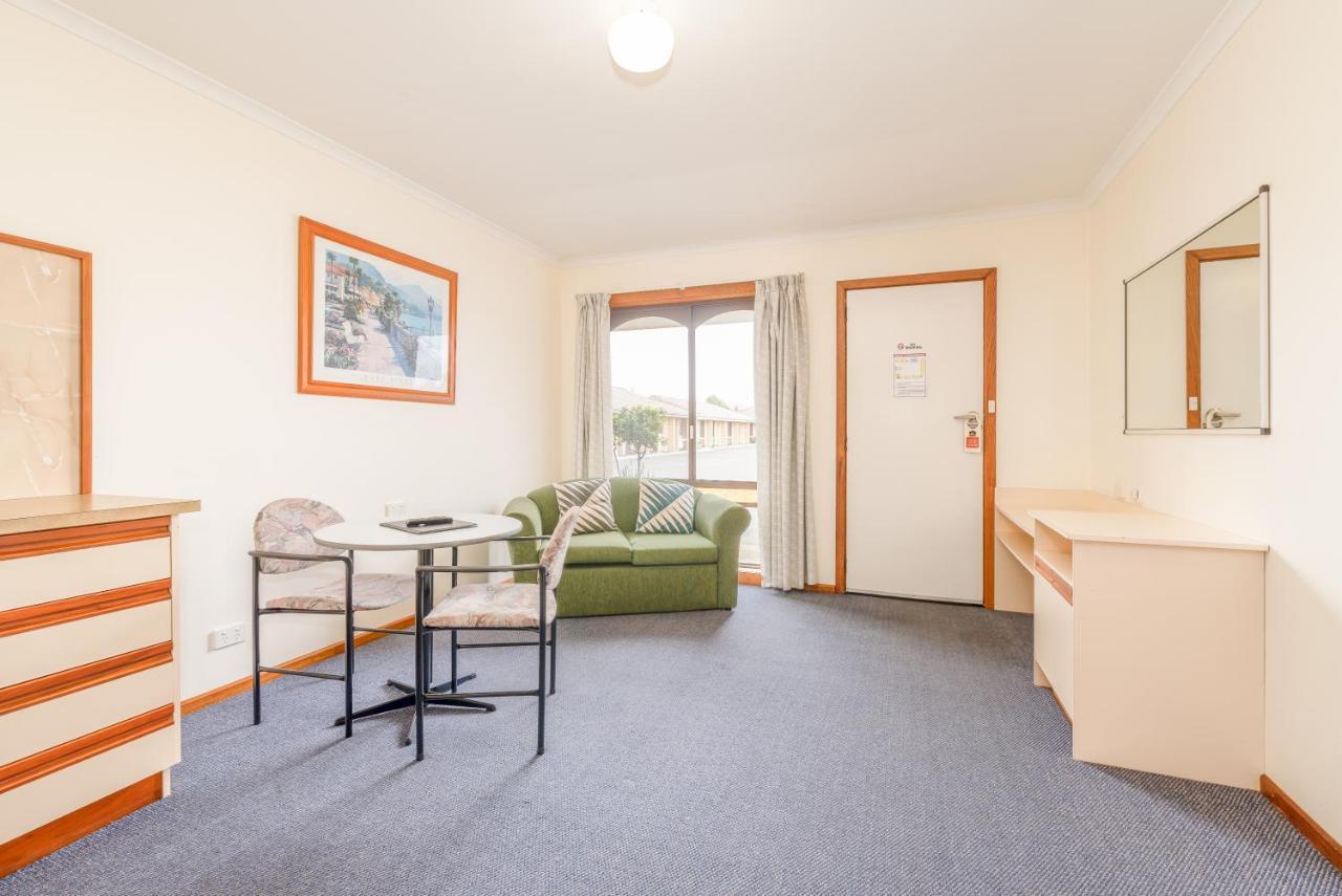 Seasonal South Motel & Function Centre アルバーストン エクステリア 写真