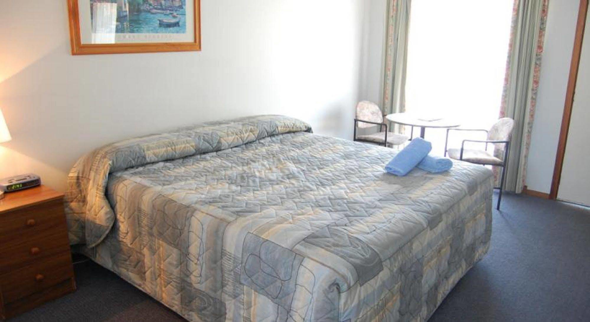 Seasonal South Motel & Function Centre アルバーストン エクステリア 写真